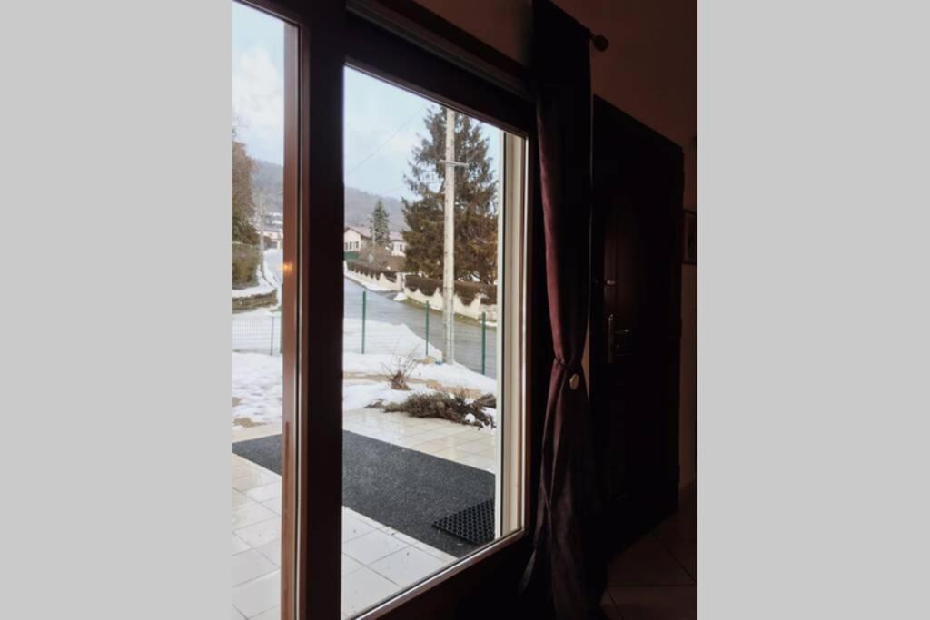 Maison entière au pied du plateau du retord 2 chambres SDB - Vouvray Ochiaz Esterno foto